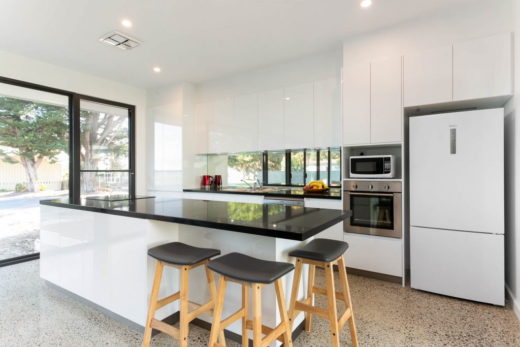 New Home, Custom Home, Family Home, Design, Builders, Award Winning, Single Storey, Goolwa, Fleurieu, Black and white kitchen, mirror splashback, large windows