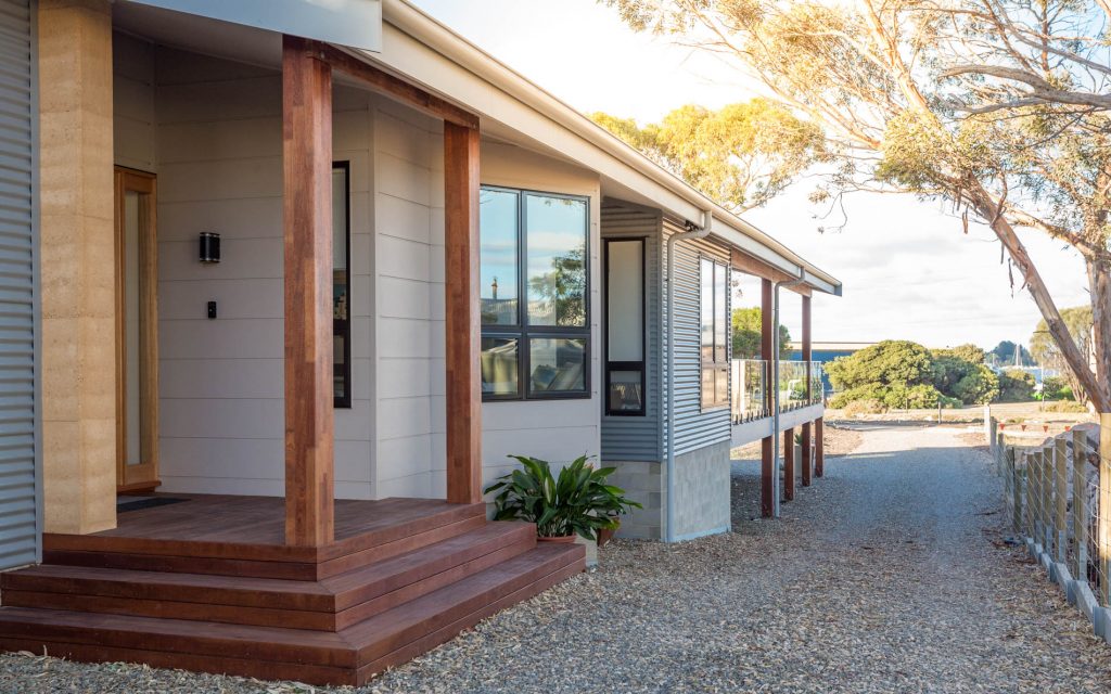 New Home, Custom Home, Family Home, Design, Builders, Award Winning, Single Storey, Goolwa, Fleurieu, Entry, Steps, Driveway, Balustrades