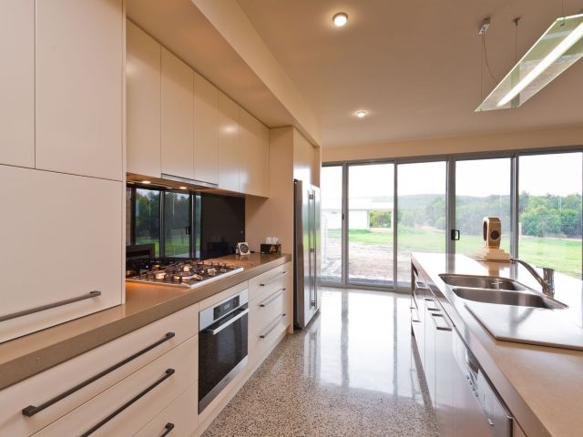 Custom Home, New Home, Family Home, Builders, Design, Beyond, Chiton, Fleurieu, Energy Efficient, Single Storey, Kitchen, Gas Stove Top, Modern, Drawers, Large Windows